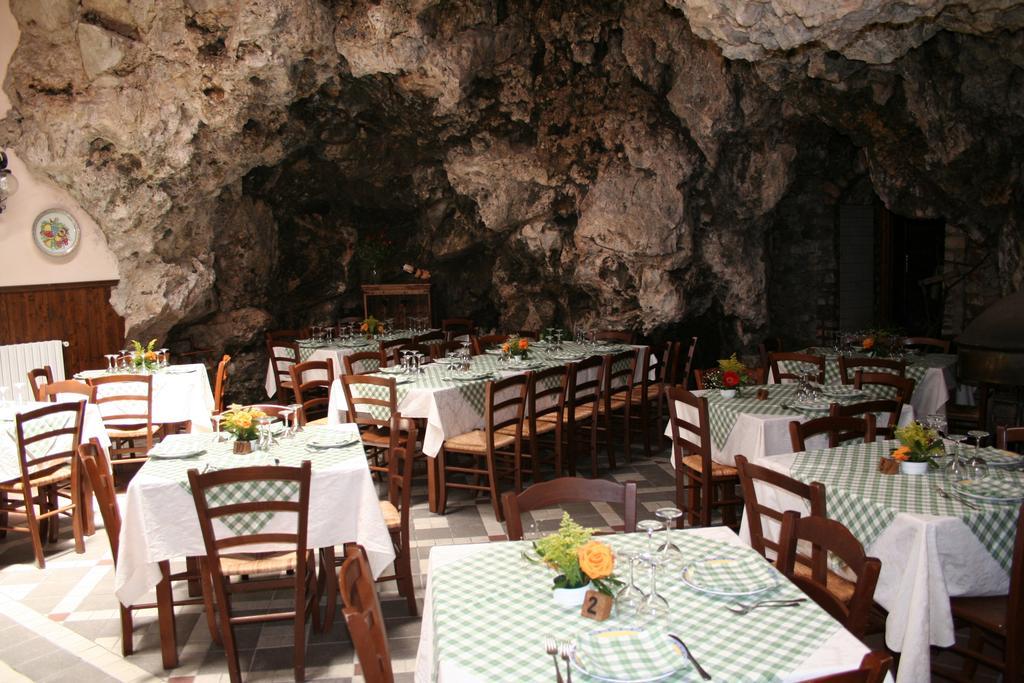 Agriturismo La Grotta Corbara  외부 사진